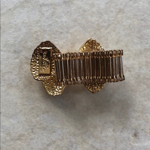 Lilly Pulitzer Bow Ring - Picture 3 of 3